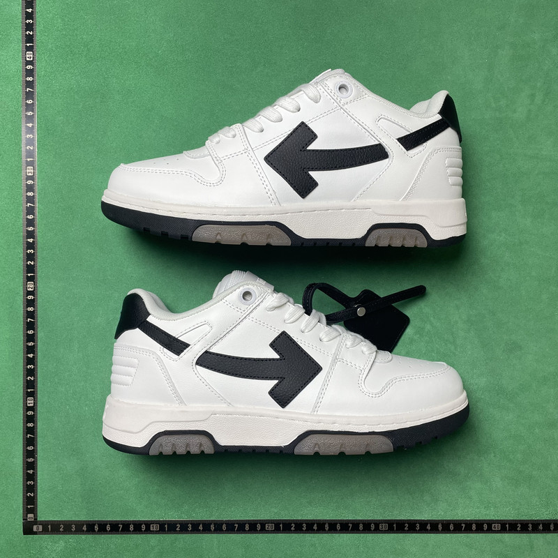 448、OFF-WHITE