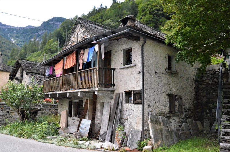 BRIONE-8-9-2019 - Suiza y sus pueblos-2019 (40)