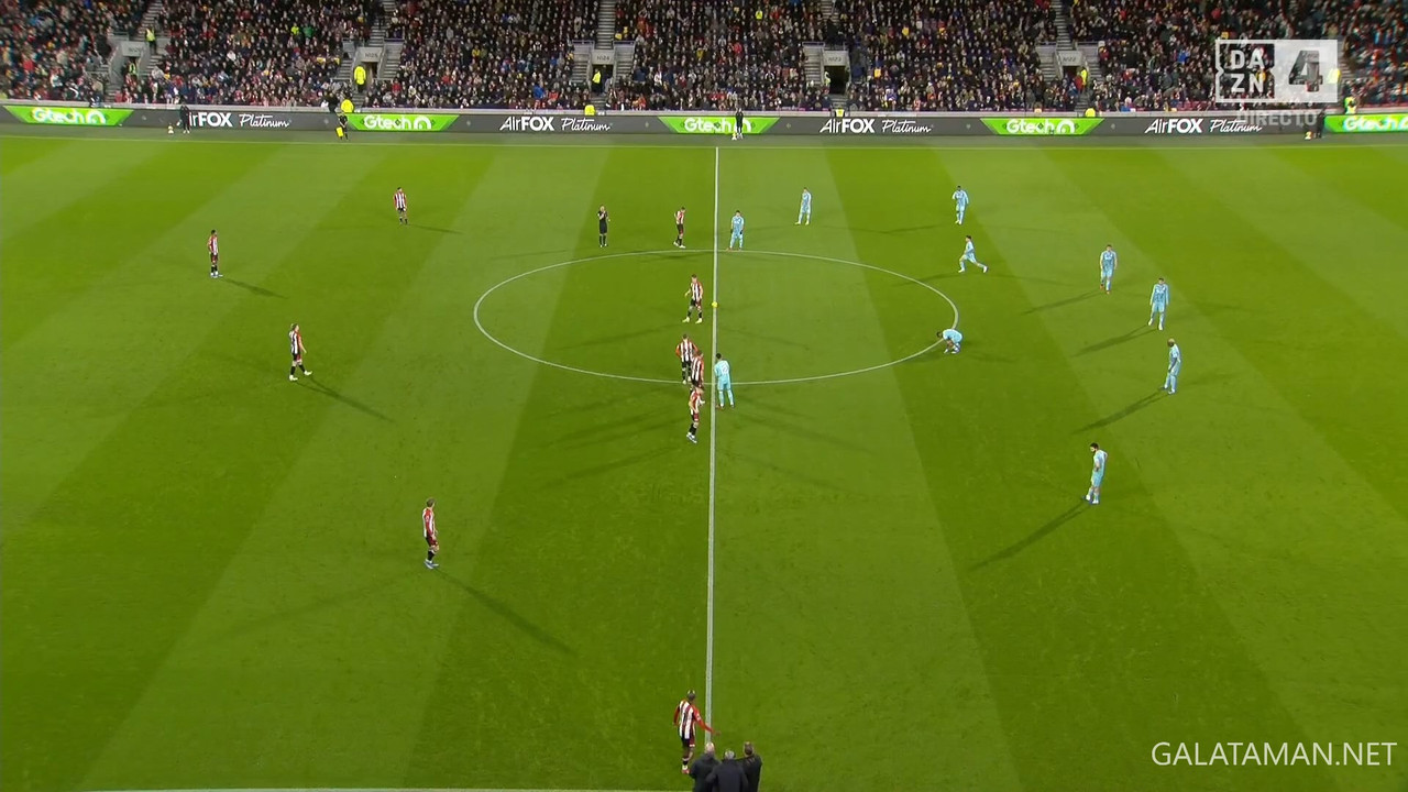 12-27_20-15-01_VIP ES  DAZN 4 ESPAÑA FHD.ts_snapshot_16.50.437