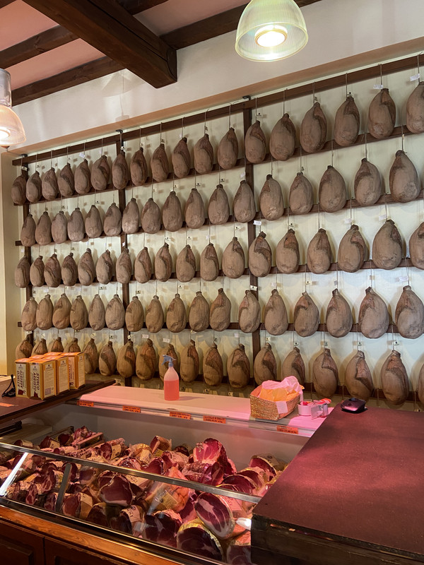 A4C5BCB4-75C0-489C-B747-13614E6682E3