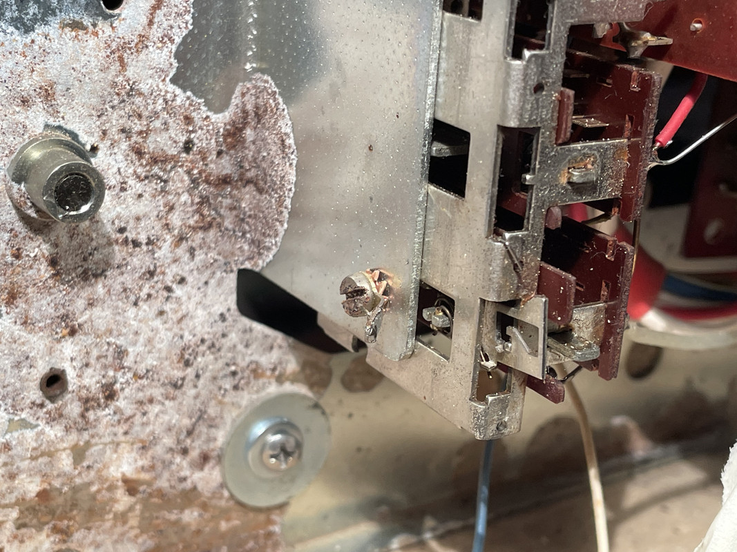 A9F655A1-5854-4973-99A3-0037815B26EB