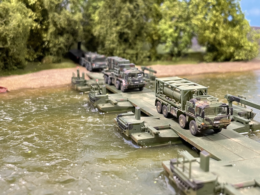 38D713F2-A37C-4943-80A3-C290F7C923AB