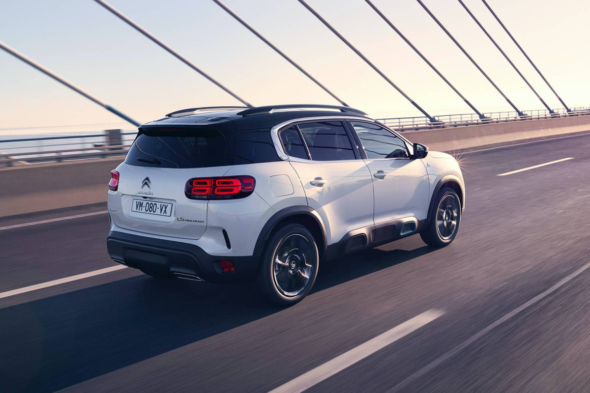 Citroen C5 Aircross SUV Hybrid (13)