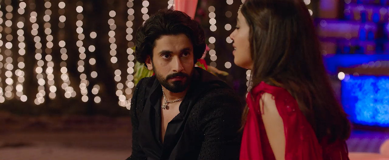 Pati Patni Aur Woh 2019 WebRip [Hindi] 480p 720p ESub Screenshot