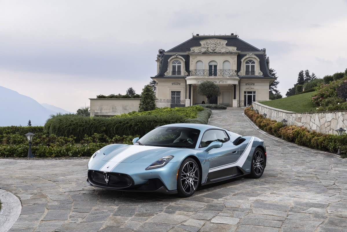 04_MaseratiMC20Iris