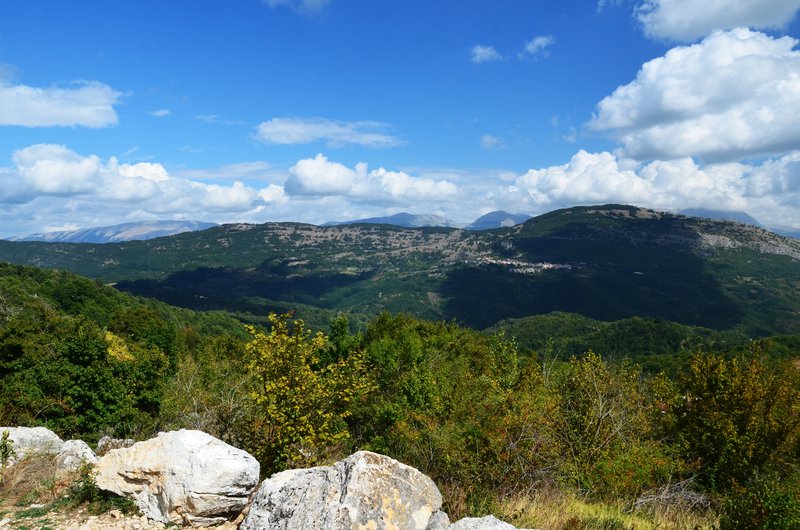 YACIMIENTO ARQUEOLOGICO DE ALBA FUCENS-15-9-2023 - Italia y sus pueblos-2018/2019/2023 (5)