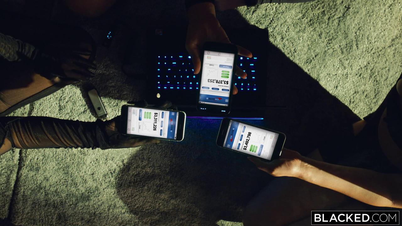 vlcsnap-2023-09-24-06h19m25s311