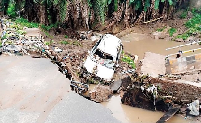 Seven-feared-dead-as-car-plunges-into-river-in-Bauchi