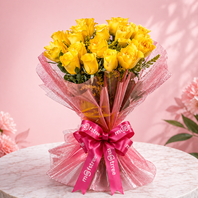 18 Yellow Roses Bouquet