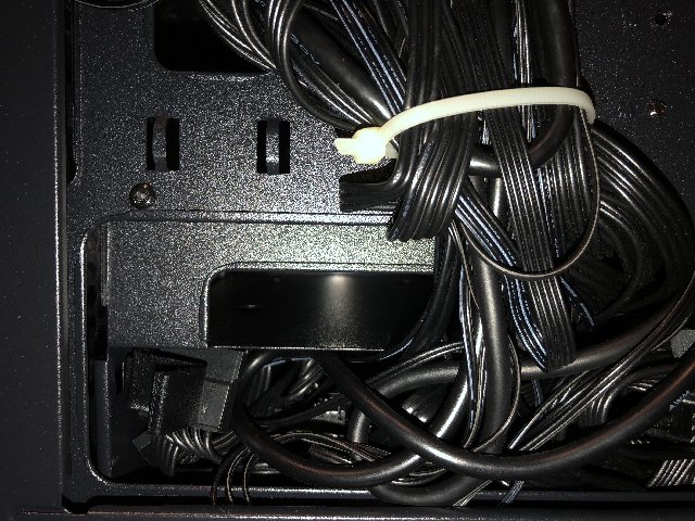 57B60660-C5B8-421F-AFC3-E031E6F706AD