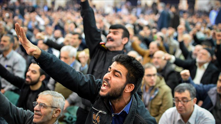 Detienen a reportero en Irán por realizar su trabajo