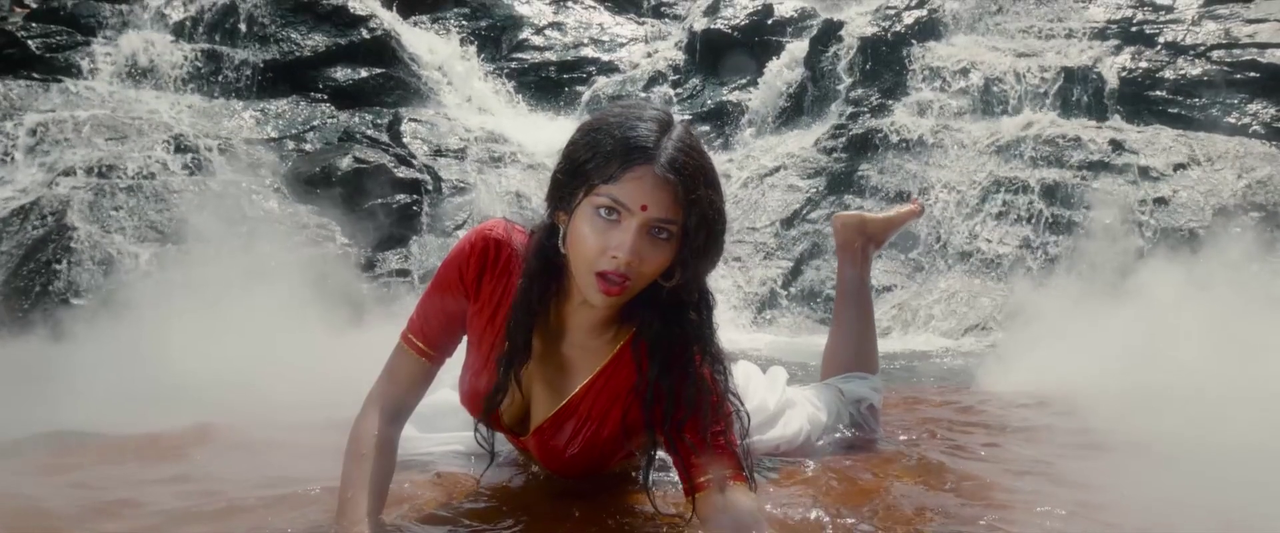 vlcsnap-2025-06-28-01h54m06s332