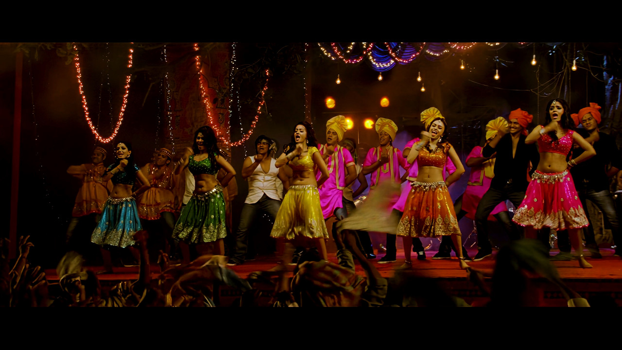 Tamanna Hot Song 03 From Himmatwala Taki O Taki 4K (Best Quality).mp4_snapshot_00.39_[2021.04.05_13.