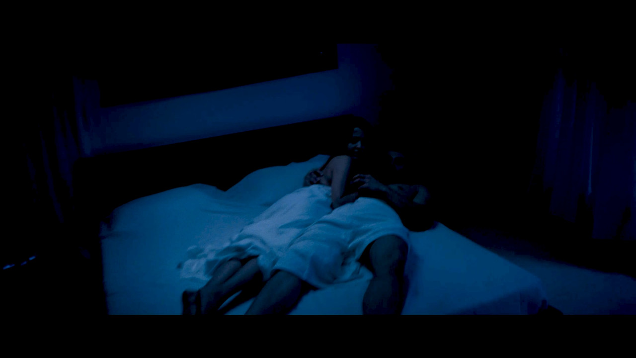 Raima Sen Hot Navel From Mirch 2010 4k.mp4_snapshot_03.48_[2020.11.30_20.59.40]