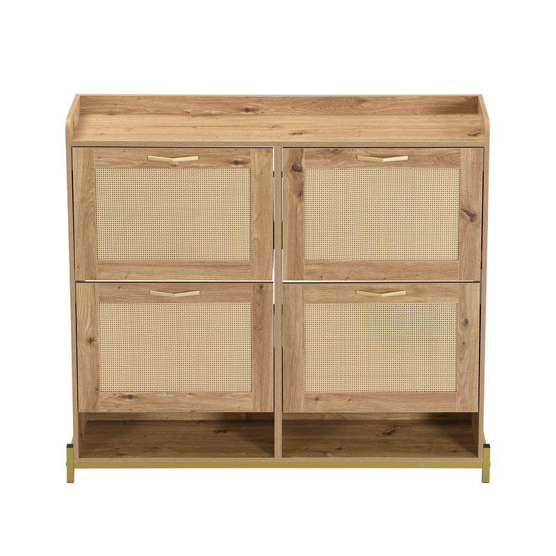 Intérieur du meuble montrant le rangement des chaussures