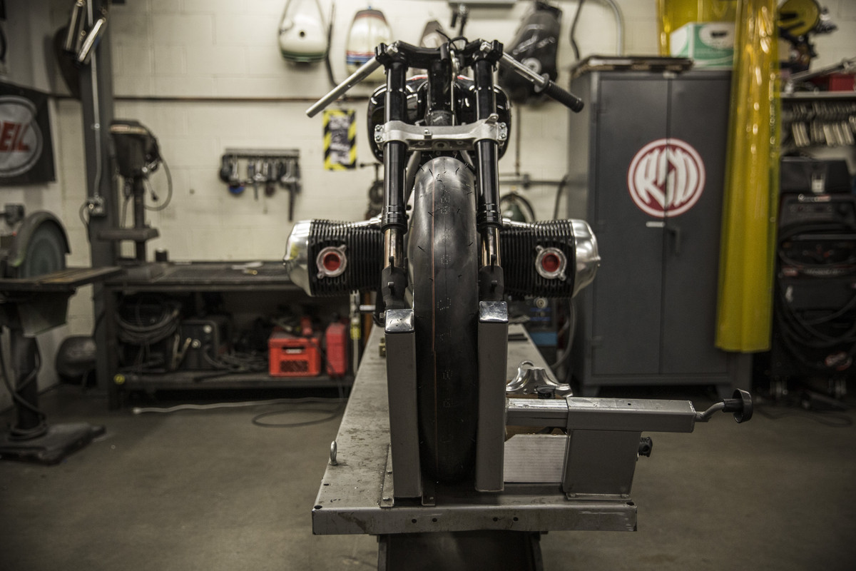 P90394580_highRes_r-18-dragster-by-rol