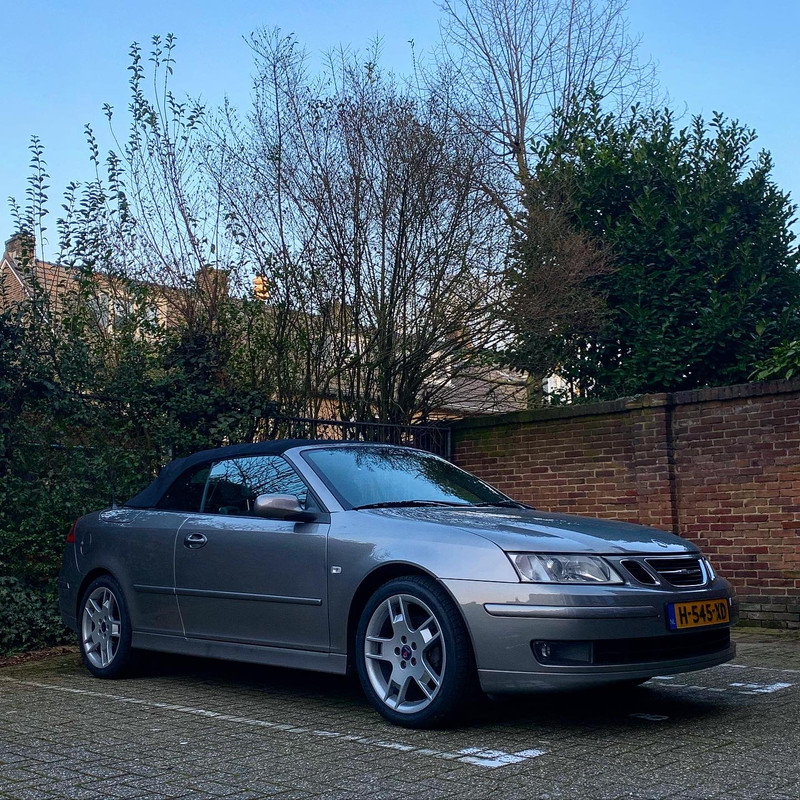 4D6113EC-CC56-46D1-AB3B-97681D0FB14A