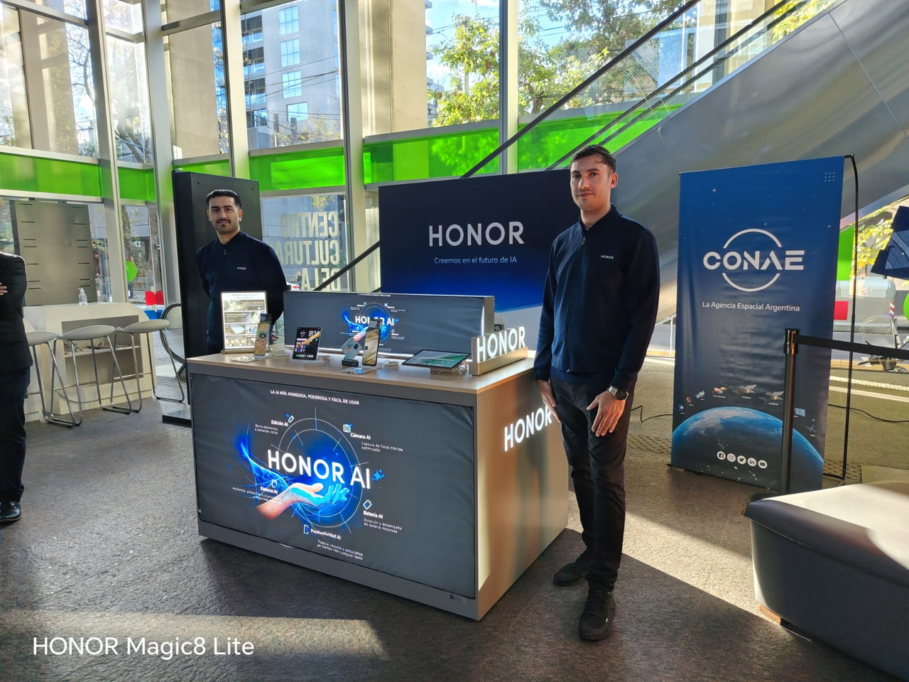 HONOR-presente-en-Argentina-Digital-Summit-2026