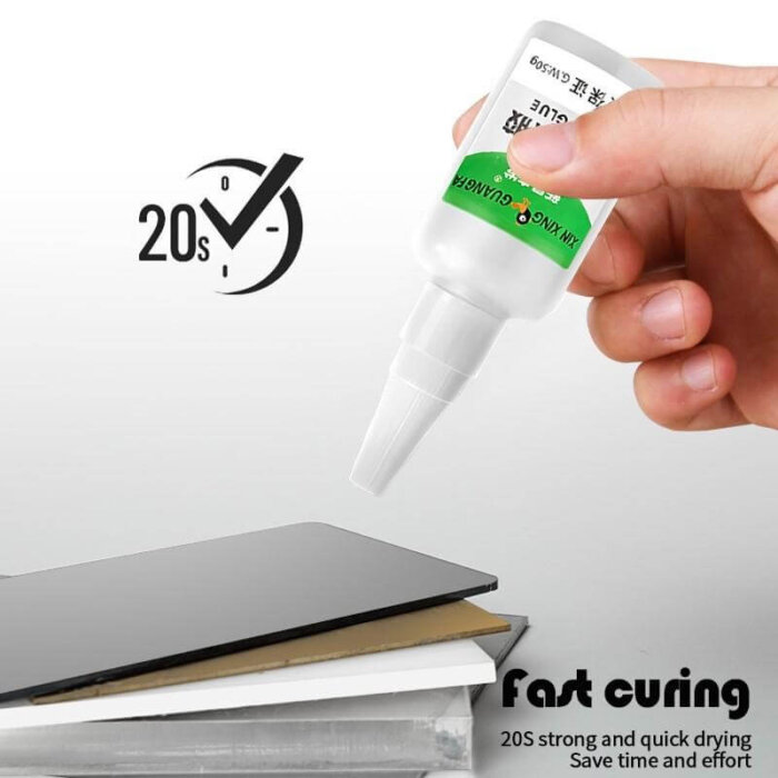 Pegamento aceitoso de soldadura de alta resistencia.