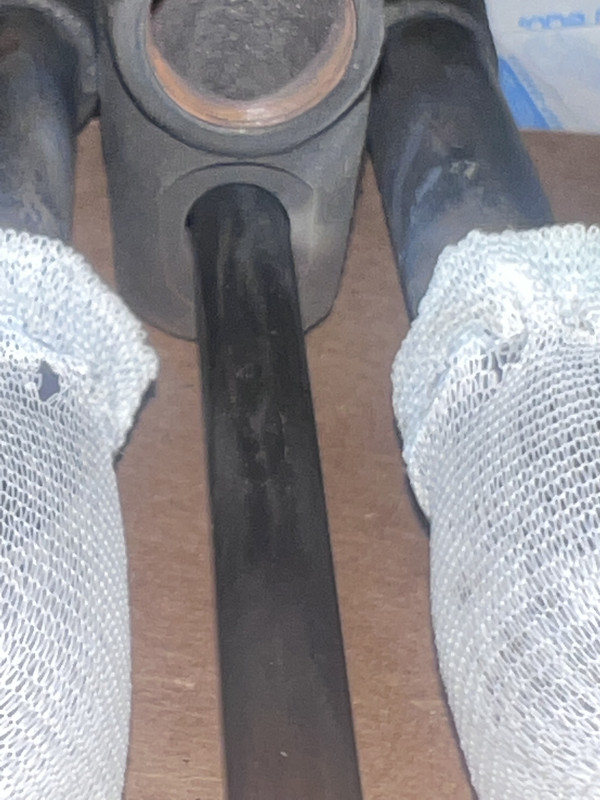 C4BCDA8C-36BA-4EE4-9FA1-408F3740F280