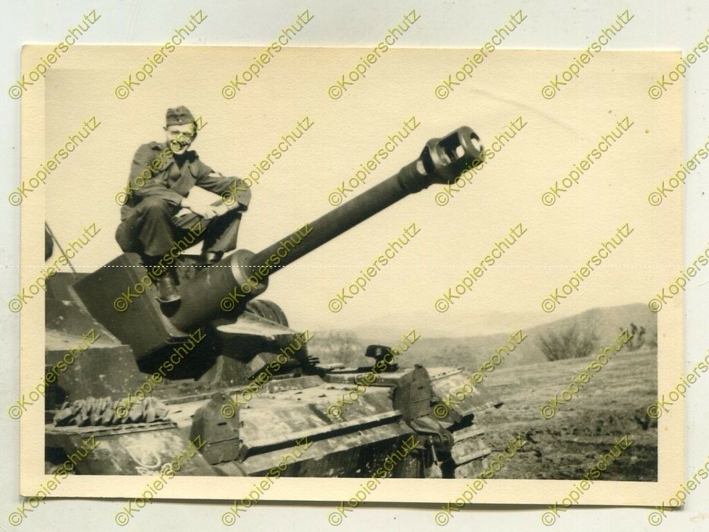 Foto, Wehrmacht, Panzermann, Stug III, Sturmgeschütz, 1943, b