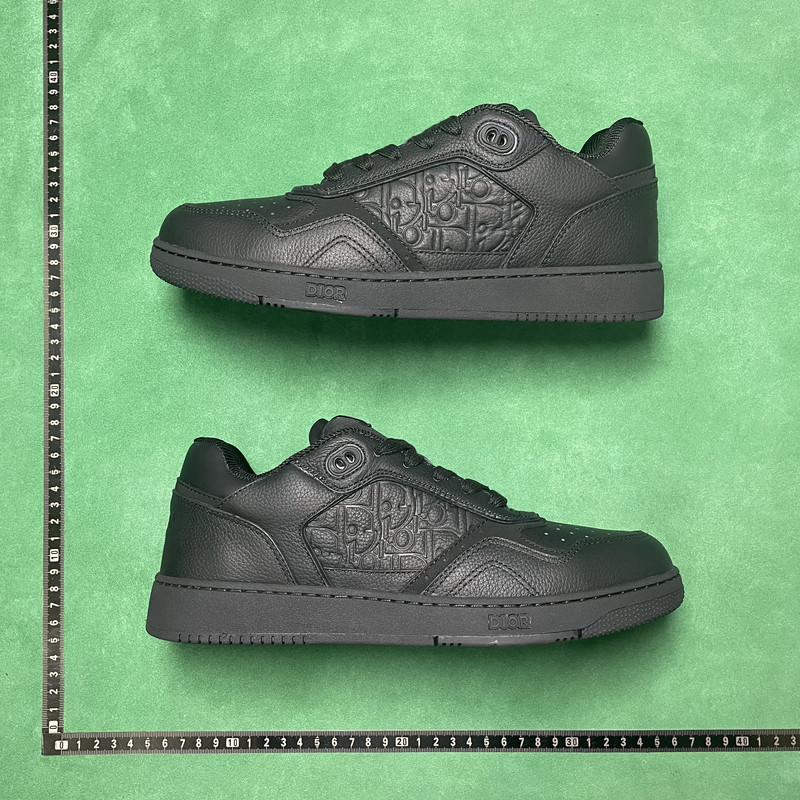 Dior B30