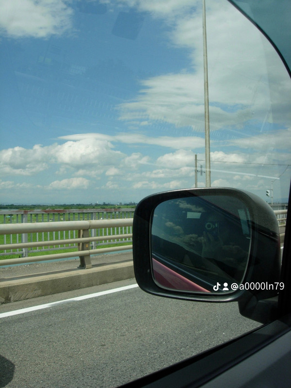 photo 44 2026 01 03 21 17 28