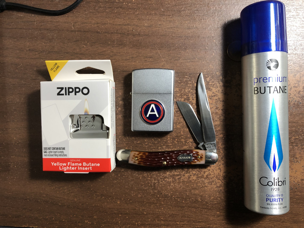 Schrade_USA_893_&_Zippo_Lighter.jpg
