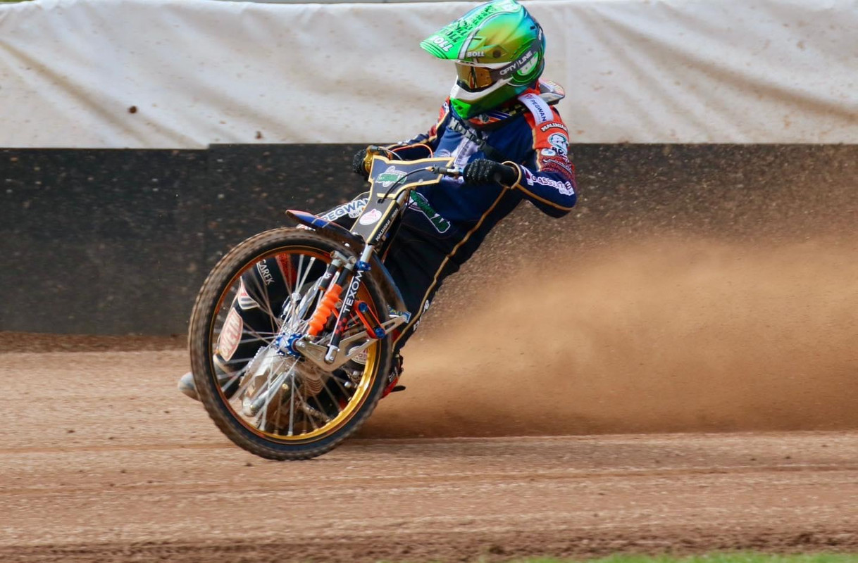 532775E9-66CC-4C10-A06A-15B538415C0B