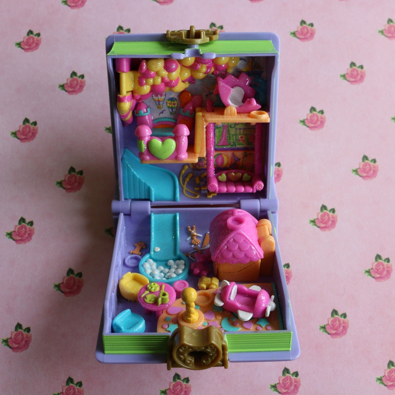 1996 Polly's Toy Land (4)