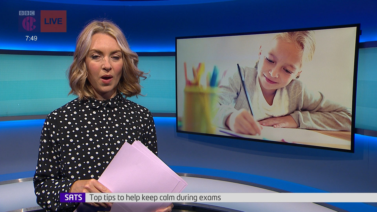 Newsround_20220512_07450800.ts_snapshot_05.38.069
