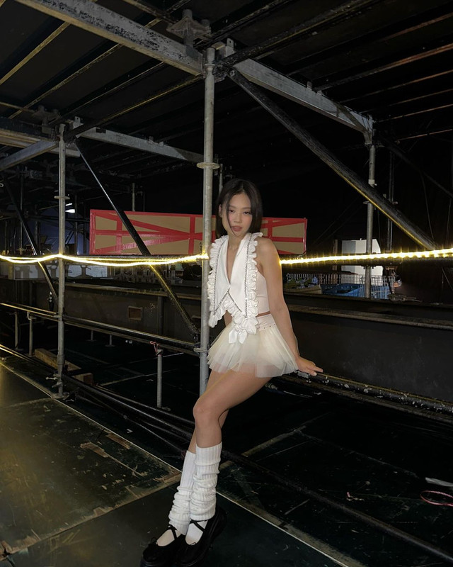 2023 06 23 jennierubyjane post 6 — Postimages