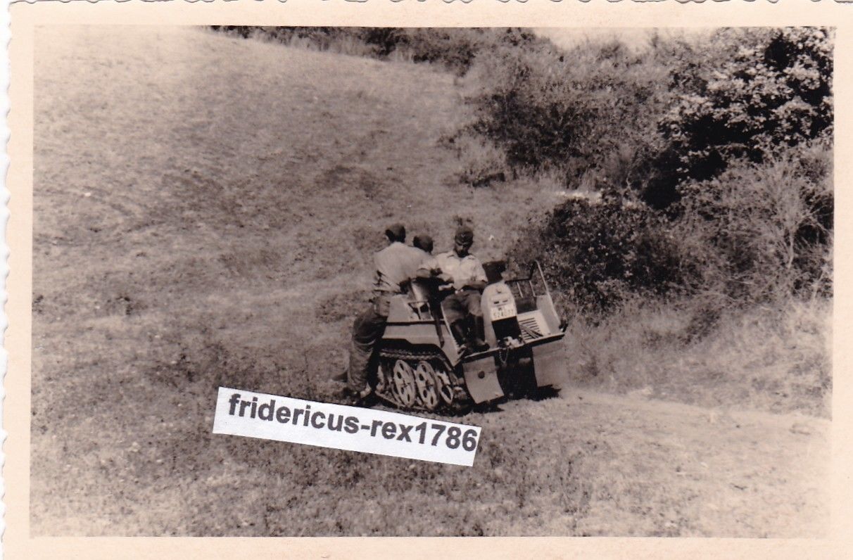 Foto WL Fallschirmjäger Paratrooper FJ Kettenkrad NSU