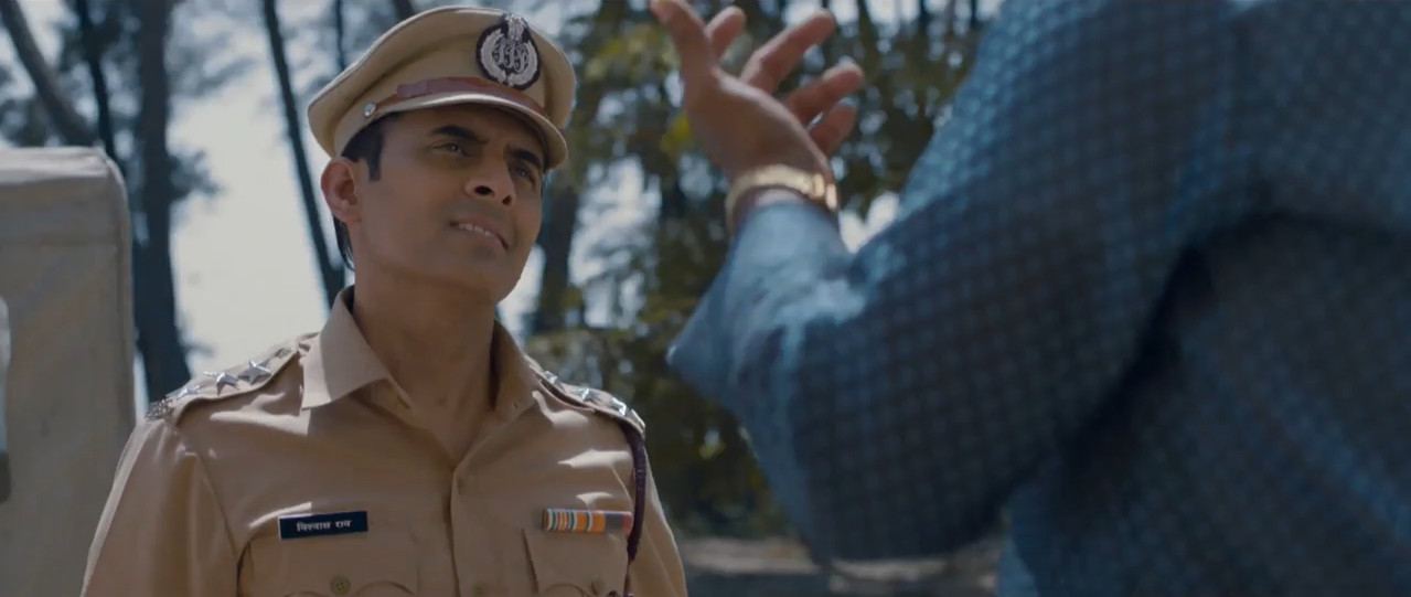 Dekh Tamasha Dekh 2014 WebRip [Hindi + Tamil] 480p 720p Screenshot