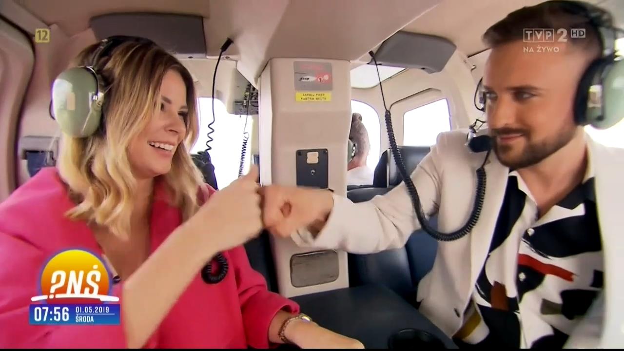 V0323_20190501_121556.mp4_snapshot_00.26_[2019.05.02_00.56.36]