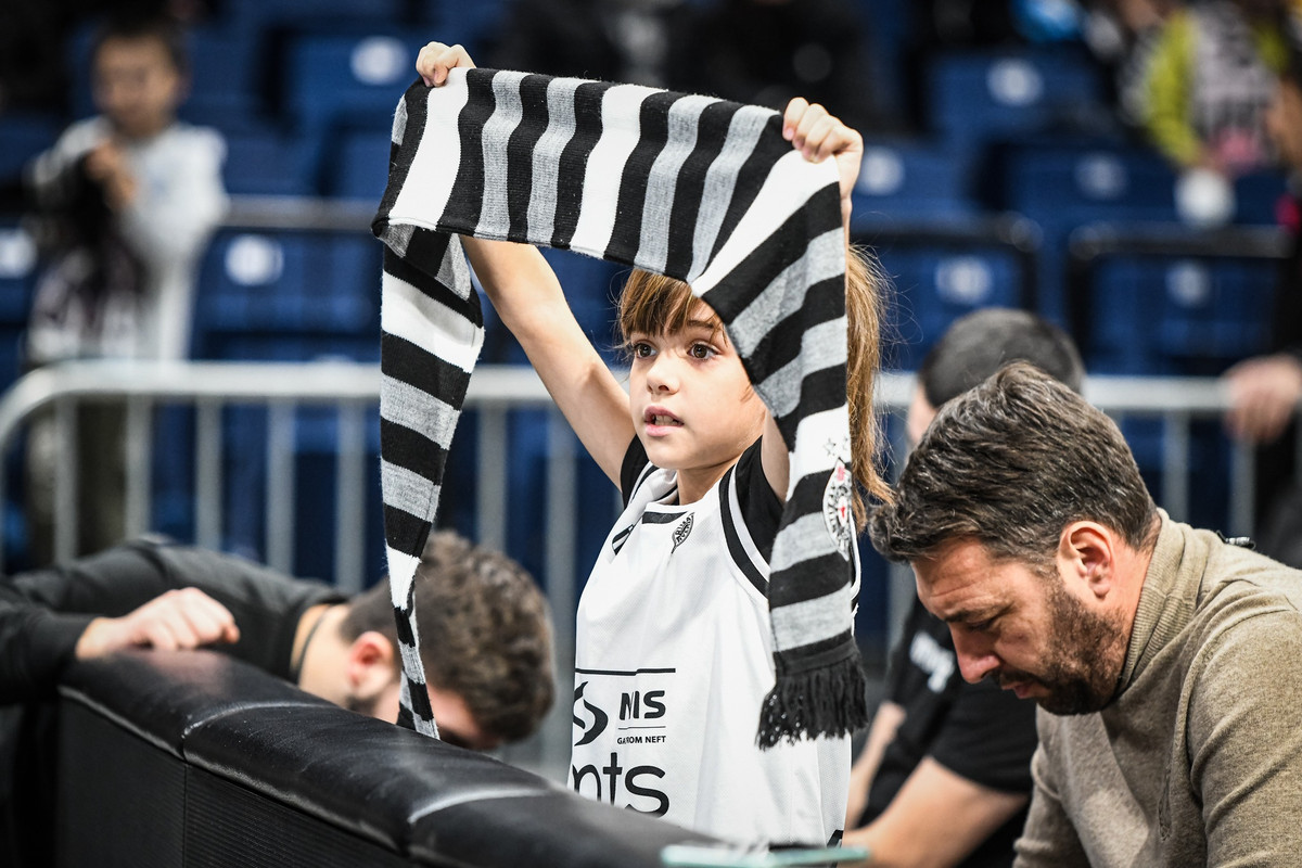 323001052-913542379641898-17771588990788