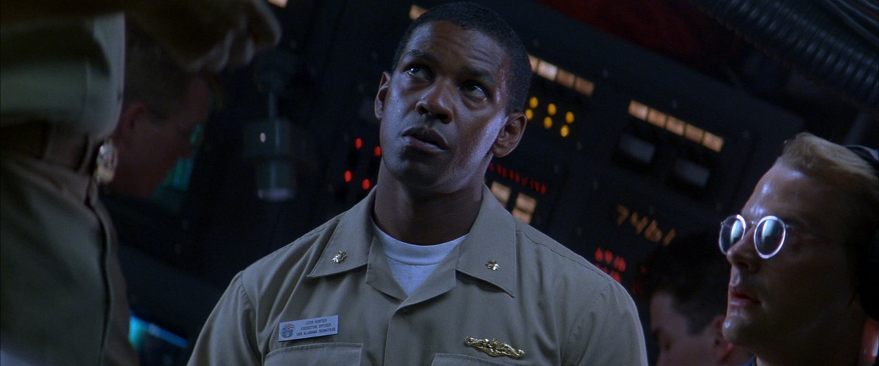 Crimson Tide (1995).mkv_snapshot_00.45.00_[2018.02.02_04.17.53]