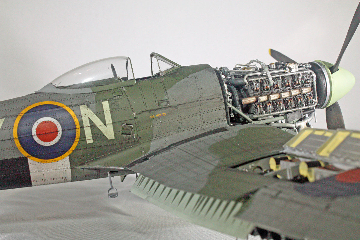 Airfix 1/24 Hawker Typhoon Mk. IB Complete - Aircraft Airfix 1/24 Hawker Typhoon Mk. IB Complete - Aircraft