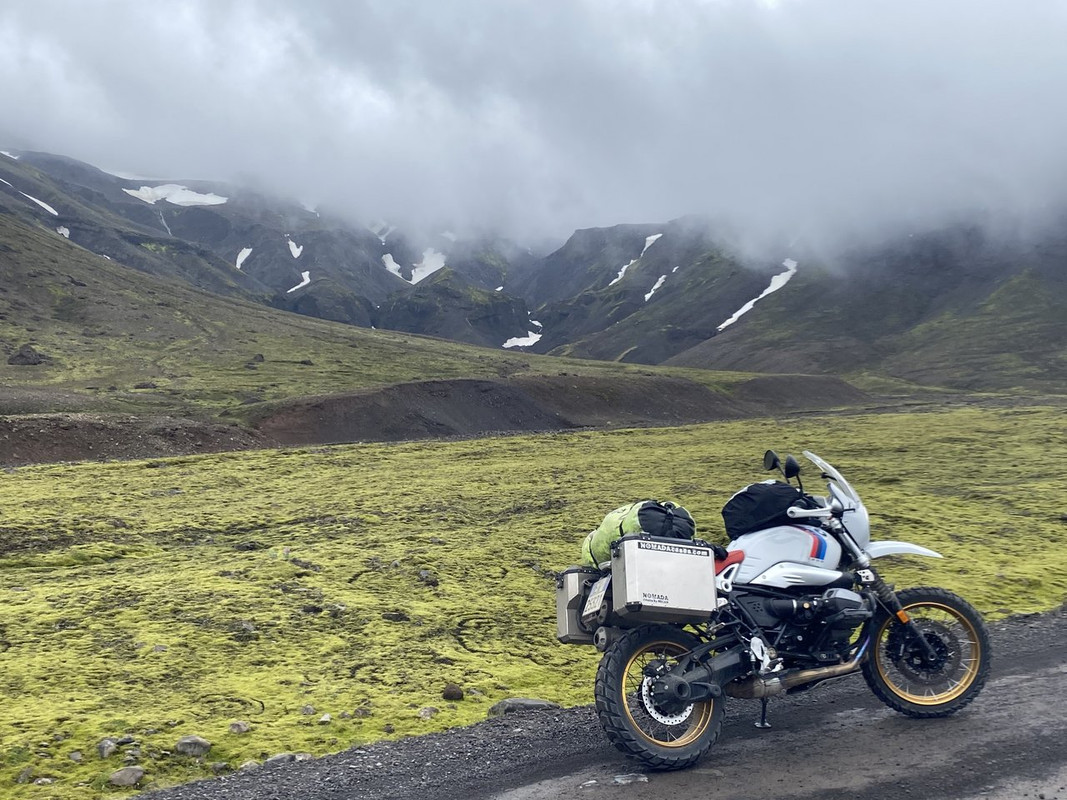 A35B9309-E0D6-49E8-A190-574B35AE280A