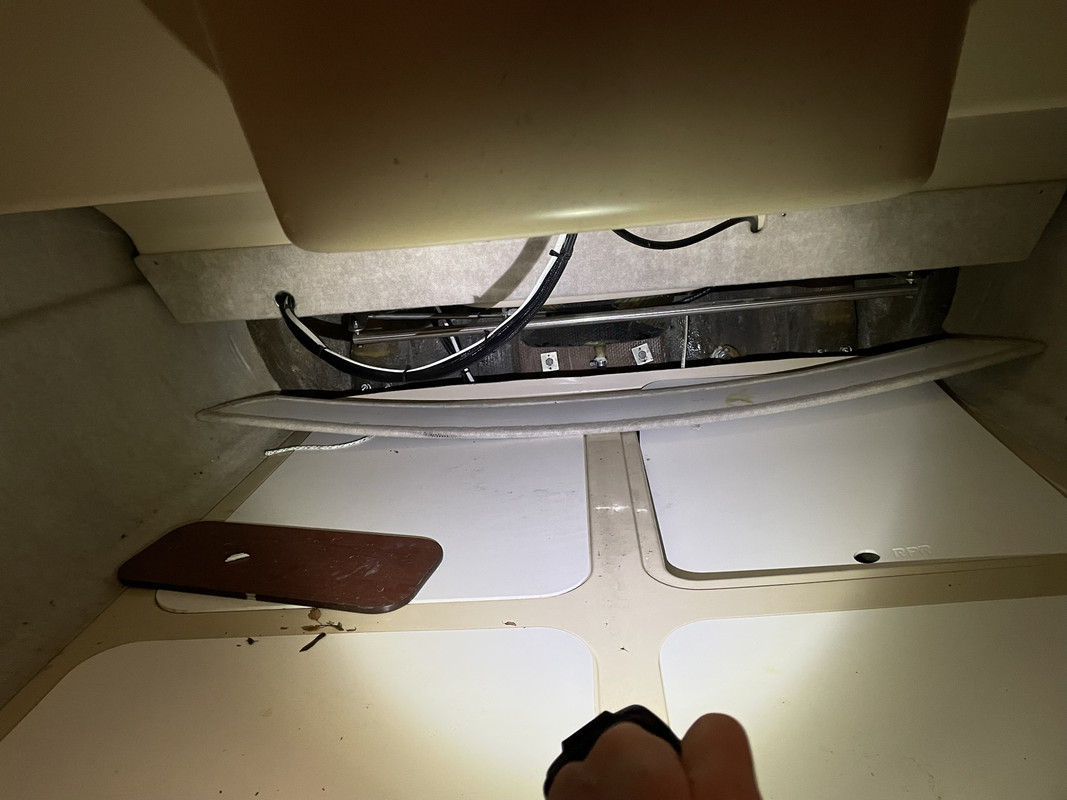 85EDF5DA-C05E-4C49-9D43-C2CD4D444779