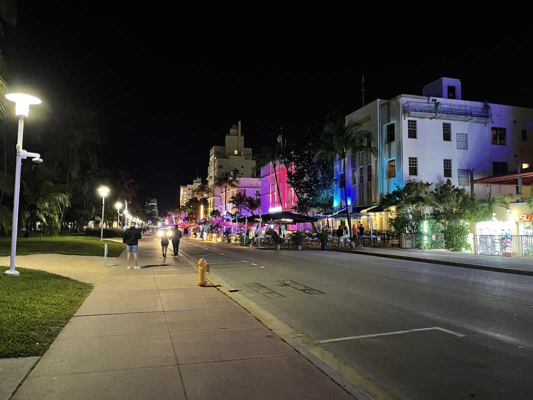 0D386B5F-921F-4659-A803-063D75963BCA