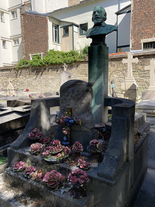 Mendes-Catulle-tomb-Montparnasse-Paris-division-22