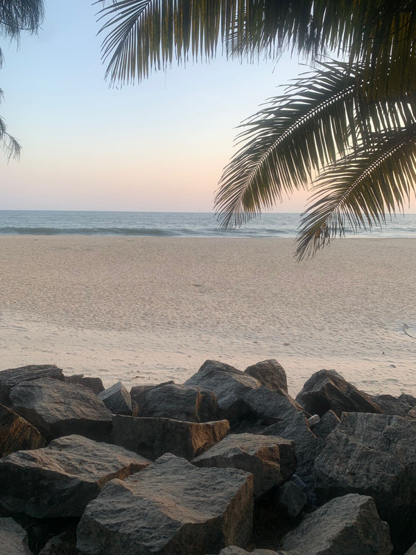 Kizhunna Beach, Kannur