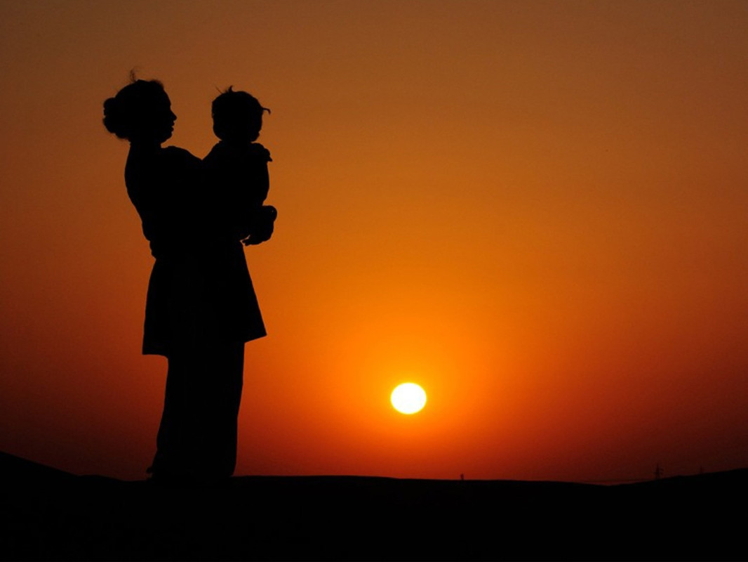 Adopta un niño, pero se lleva terrible sorpresa al descubrir quién es el padre