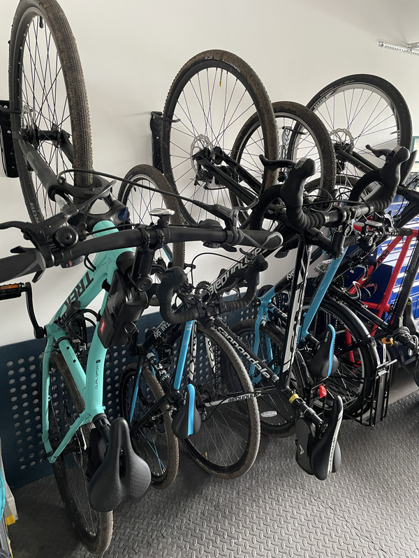 32640EB1-248F-47DF-AB25-DE6174DF36CB