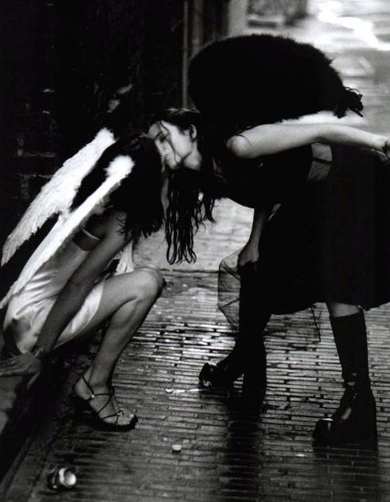 http://www.arteyfotografia.com.ar/contenido/objetos/46/e7/79/46e779548905c0ab713e2d22cf0d76726cdc8ef8/2179_1227304023864664.jpg