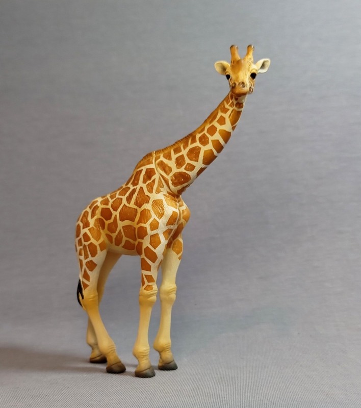 Eikoh - Animal Infinity - Giraffe IMG-20210306-080232