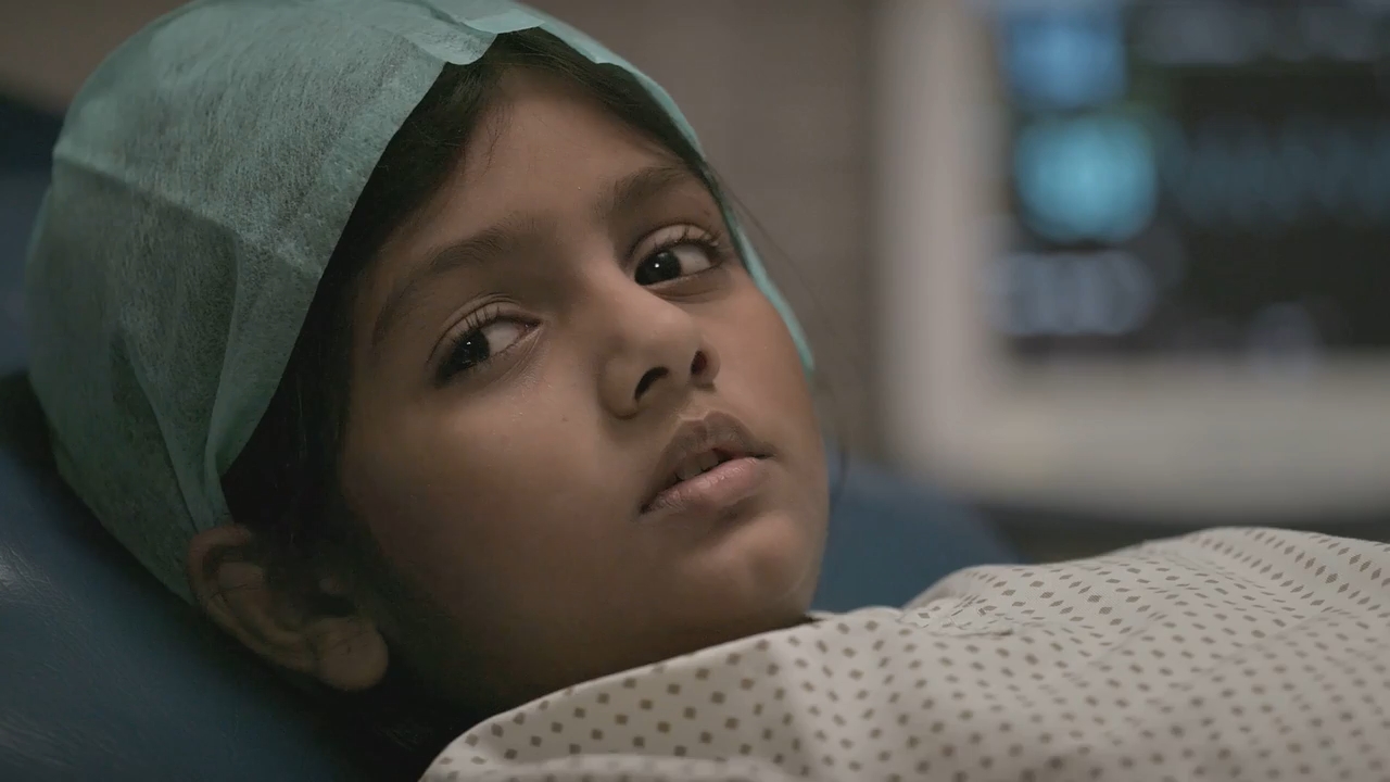 Iru Dhuruvam (2019) Season 1 [Hindi + Tamil + Telugu] WebRip 480p 720p ESub - Complete Screenshot