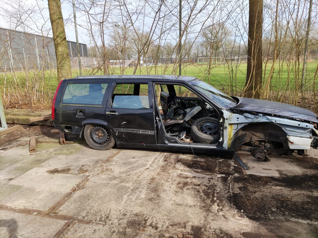 d96a0e68-0057-4535-a5ce-3b15c618fd9a