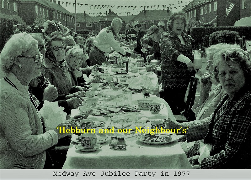 Medway-Ave-jubilee-party-for-Queen-s-25th-in-1977